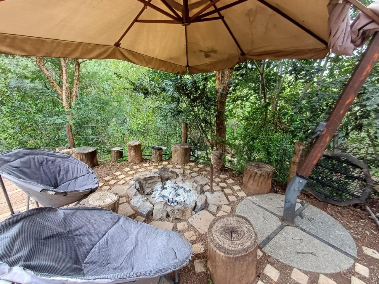Adorable Unique Guest House - African Bush Feel Kalkheuvel Exterior foto